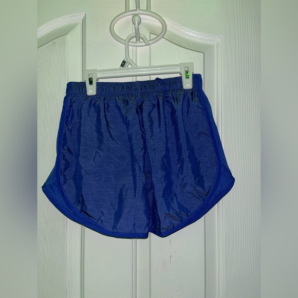 2 PAIRS NIKE RUNNING SHORTS - Picture 6 of 7